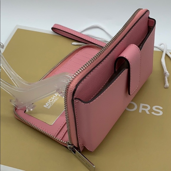 MICHAEL KORS MD ZA PHONE HOLDER WALLET Carnation - Picture 12 of 16